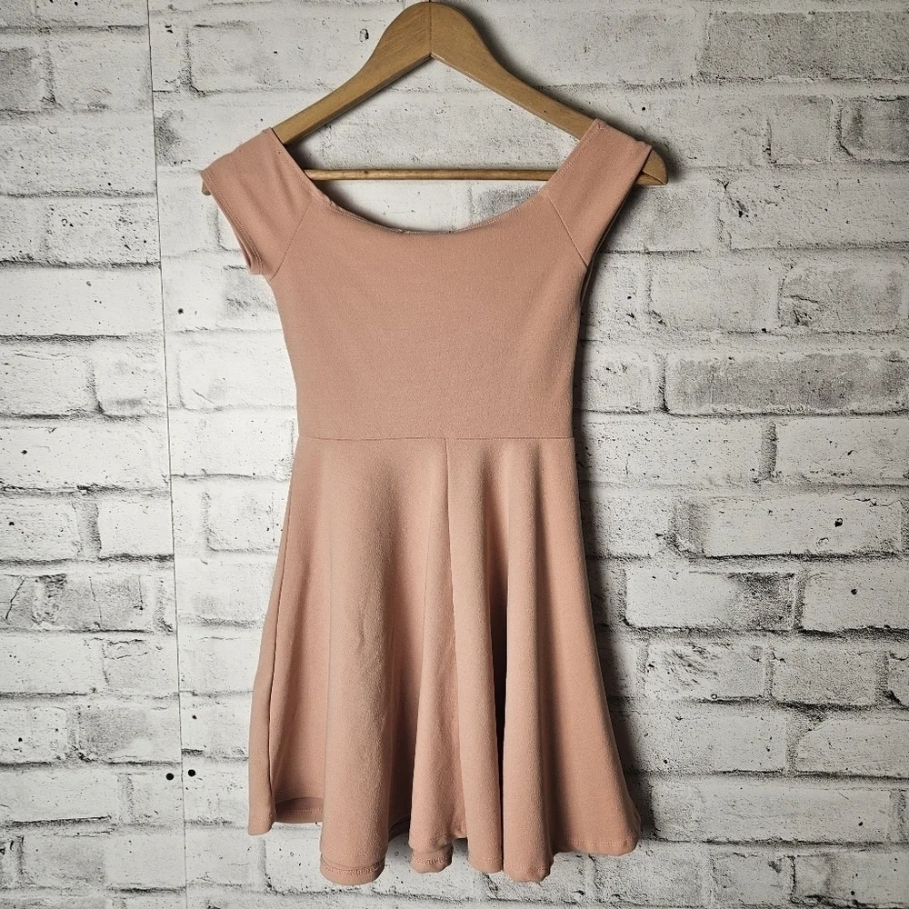 Dusty Rose Fit Flare Mini Dress Womens XS Pink Skater Dress - Picture 3 of 8